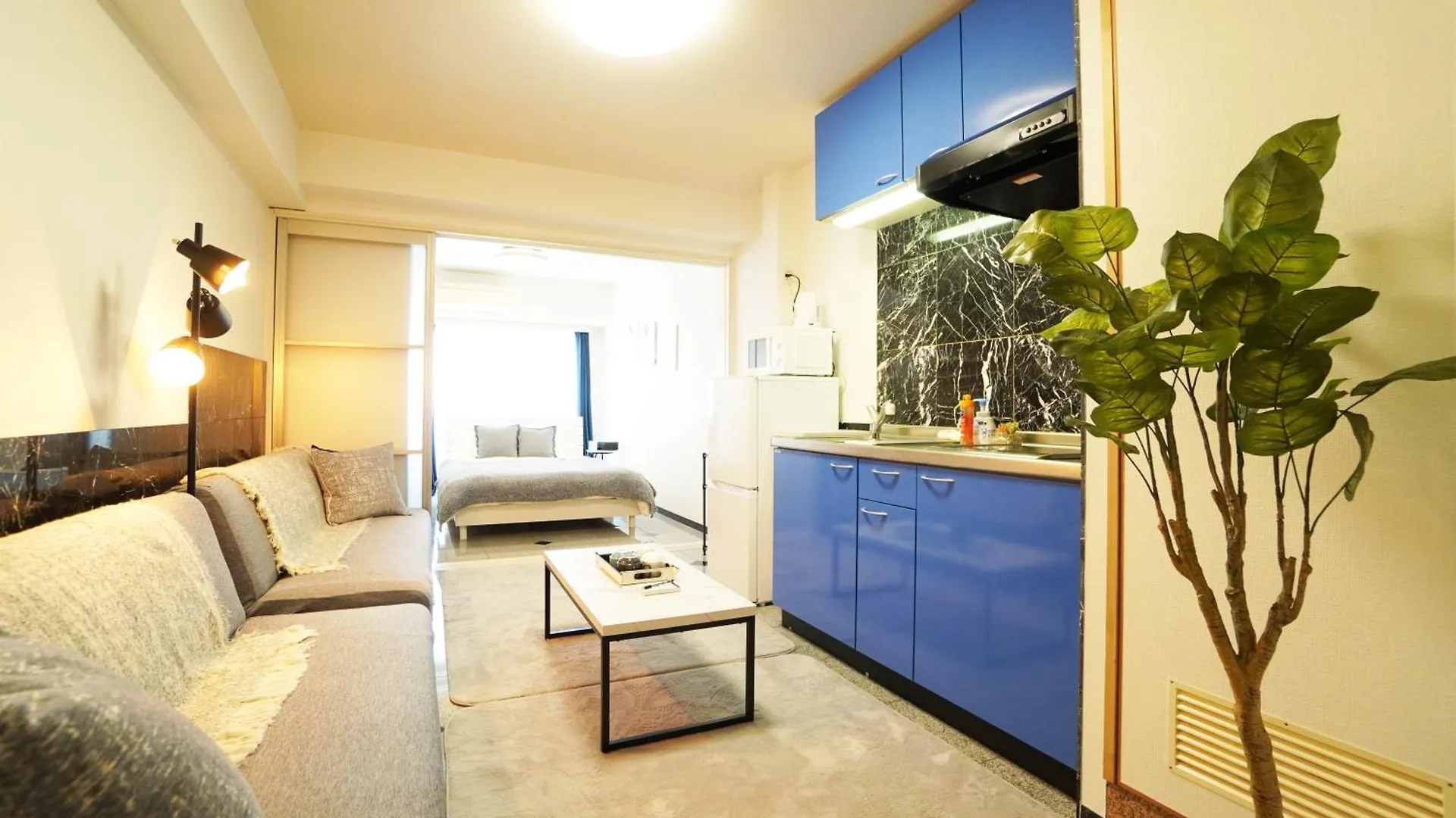 Apartment Anaha Naniwa Nibankan Ōsaka Japan