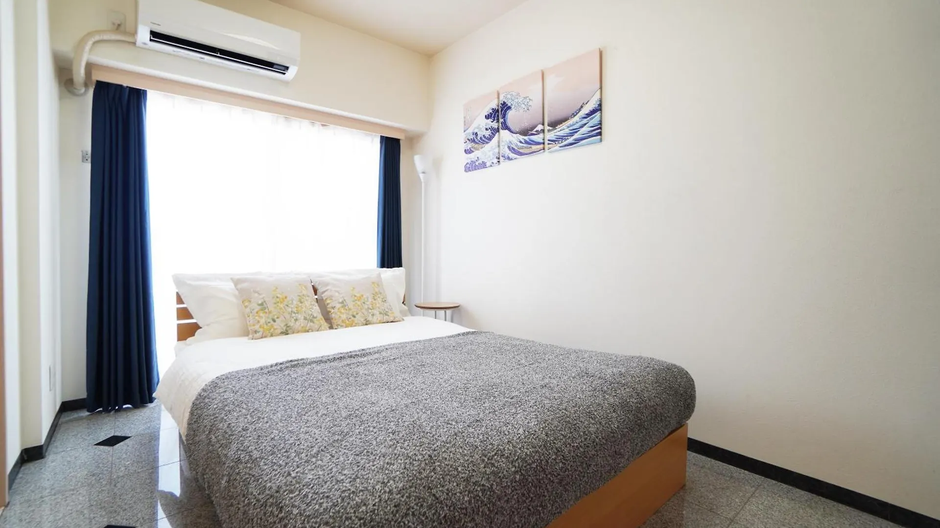 Anaha Naniwa Nibankan Osaka Japan
